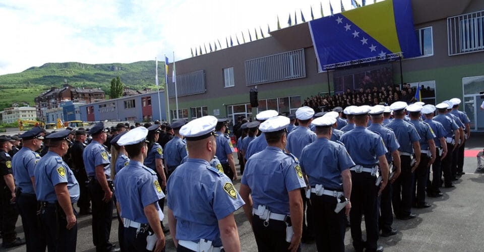 MUP ZDK objavio raspored za testiranje kandidata za inspektore i policajce