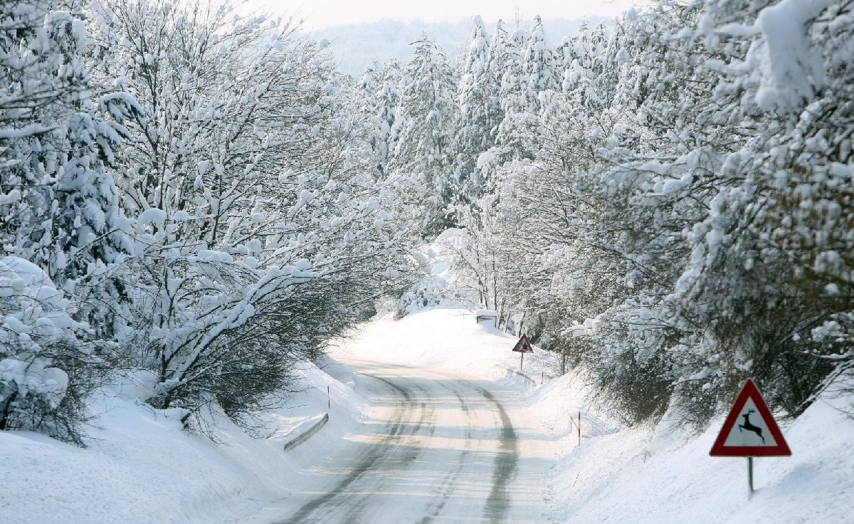 Nestabilne vremenske prilike širom BiH: Kiša, susnježica i snijeg
