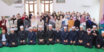 Medžlis Žepče dodijelio 76 stipendija učenicima i studentima