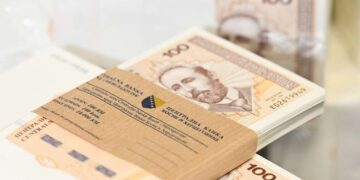 Penzionerima u ZDK s minimalnom penzijom pomoć od 100 KM