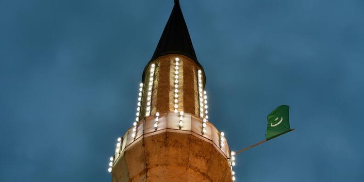 Muslimani večeras obilježavaju mubarek noć Lejletul-kadr