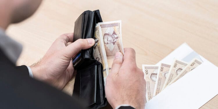 Studentima u FBiH ponuđena velika finansijska olakšica